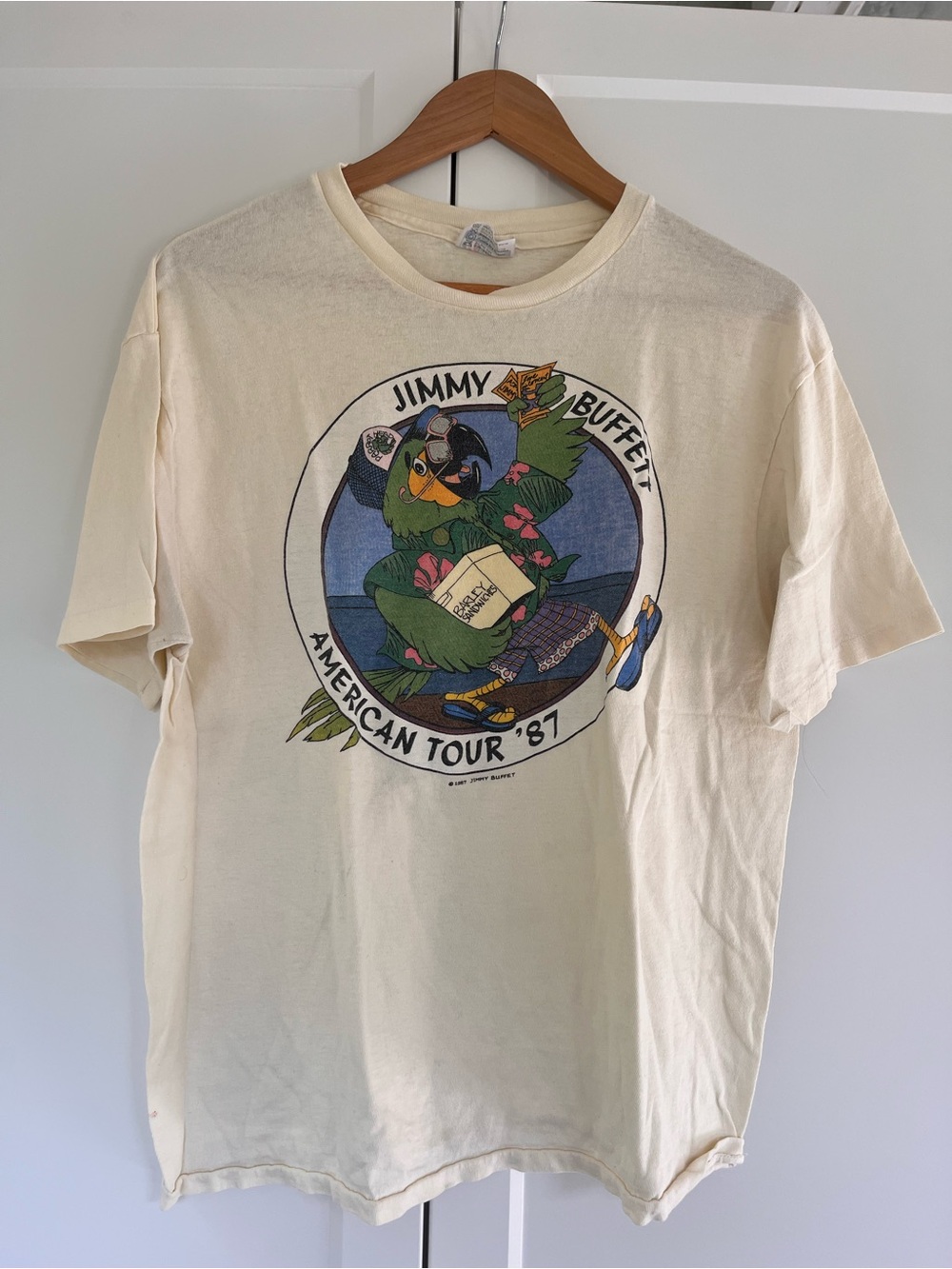 Jimmy Buffett 'American Tour '87' Parrot Graphic Tee - Cream